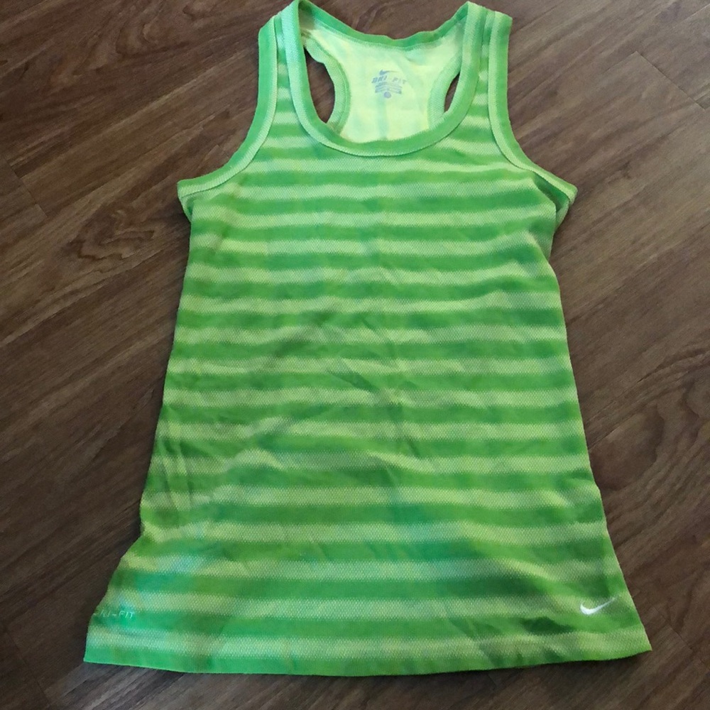Women’s racer back tank